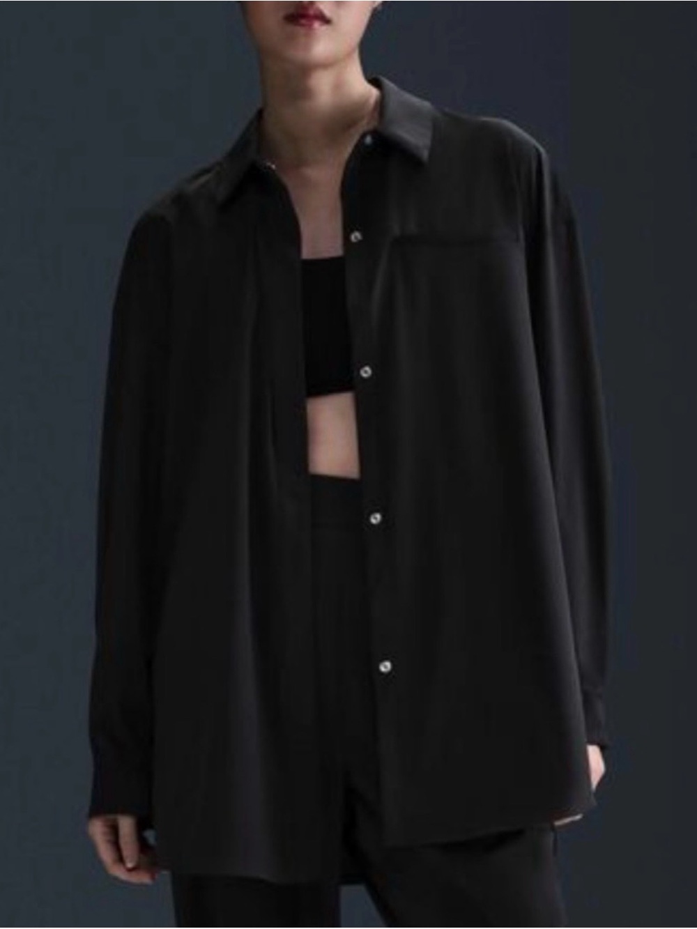 Nike 24.7 PerfectStretch Dri-FIT Oversized Button Down in Black - L